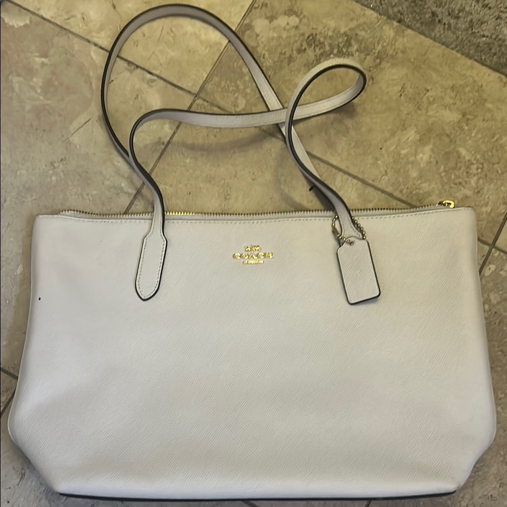 Coach White Pebbled Leather Tote Bag